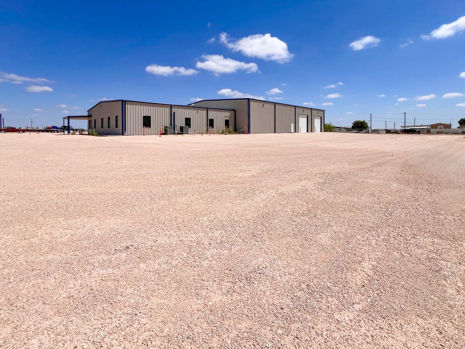 3717 S County Road 1232, Midland, TX office/warehouse
